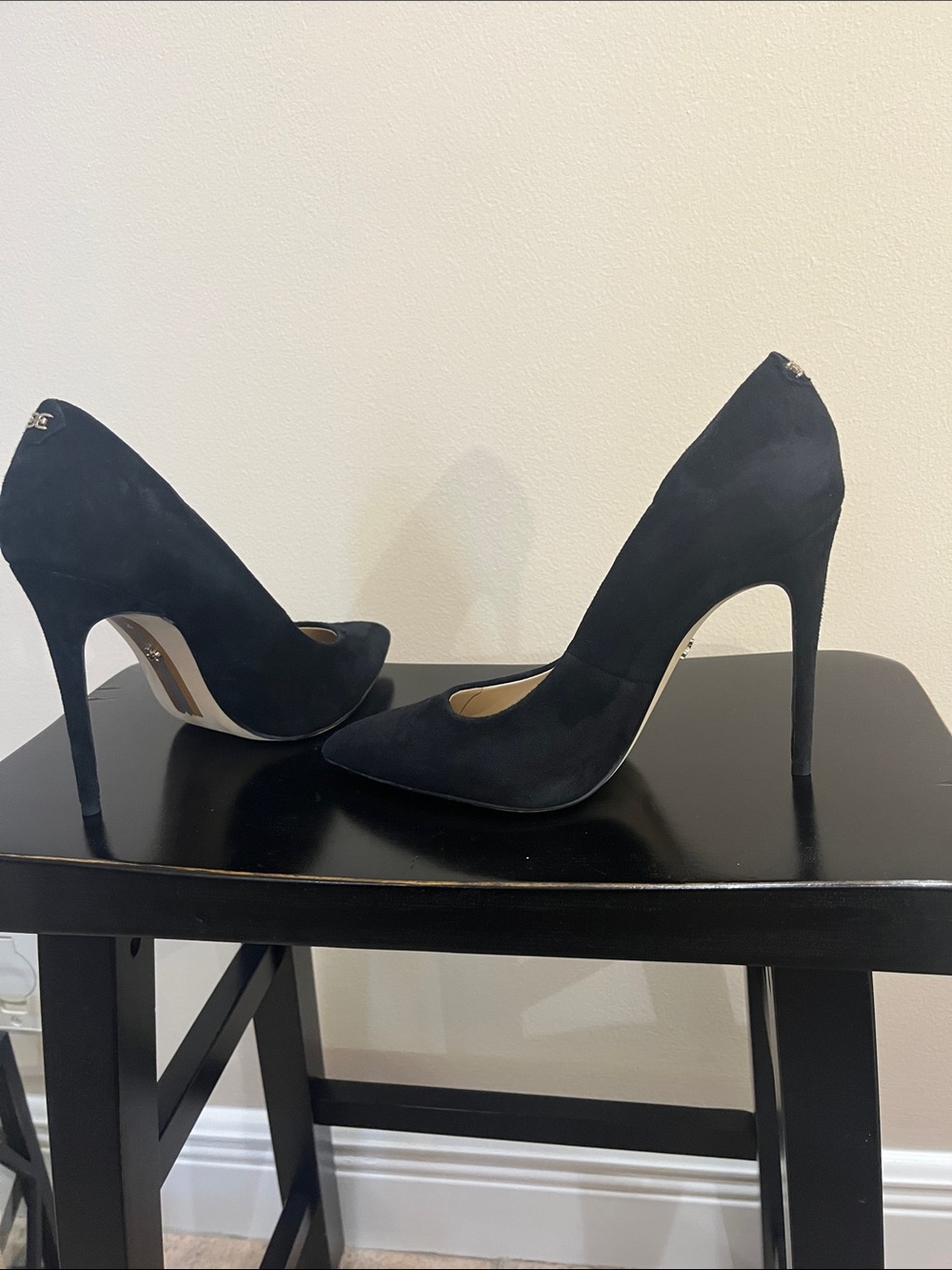 Sam Edelman Danna Classic Black Suede Pointed-Toe Stiletto Pumps - Picture 6 of 12